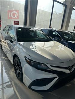 تۆیۆتا کامری